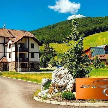 Nadstandardny Vo Valci Daire Valča